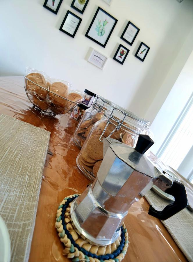 Stella-Guesthouse Solarino Luaran gambar