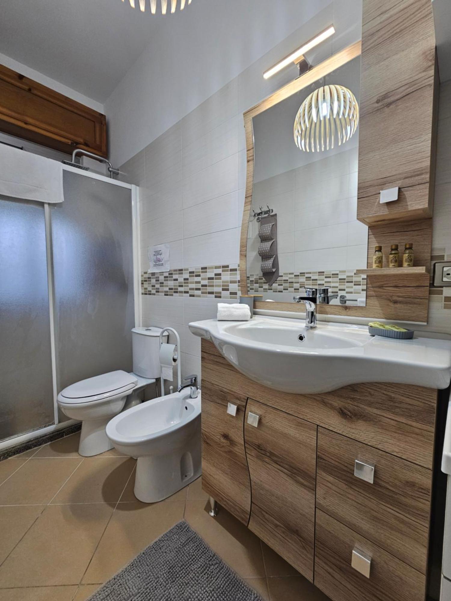 Stella-Guesthouse Solarino Luaran gambar